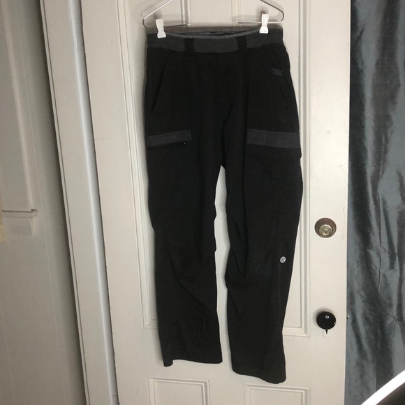 6 pocket track pants